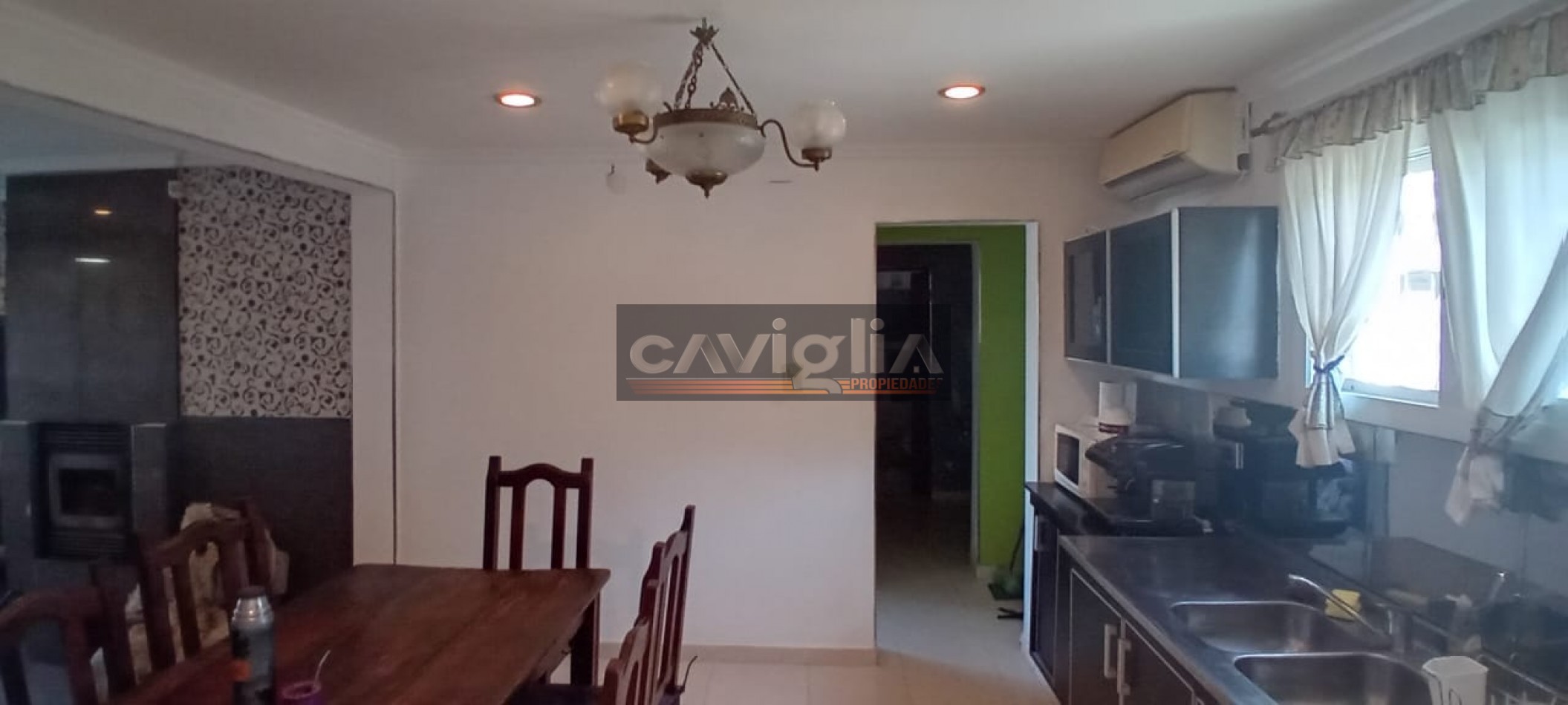 EN VENTA 2 CASAS + PILETA VILLA CAMIARES ALTA GRACIA