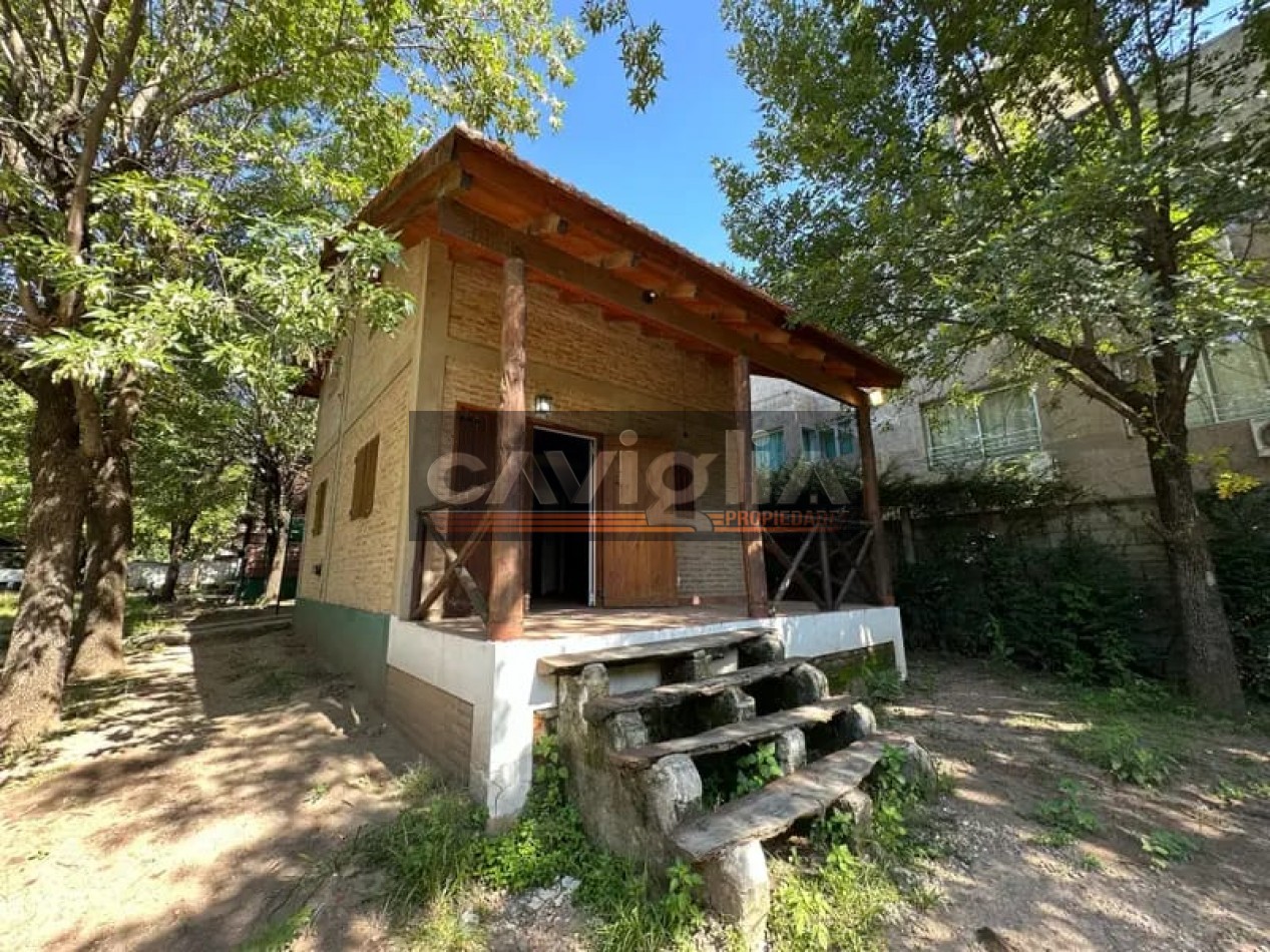 OPORTUNIDAD CABAÑAS FRENTE AL RIO SAN ANTONIO VILLA CARLOS PAZ 